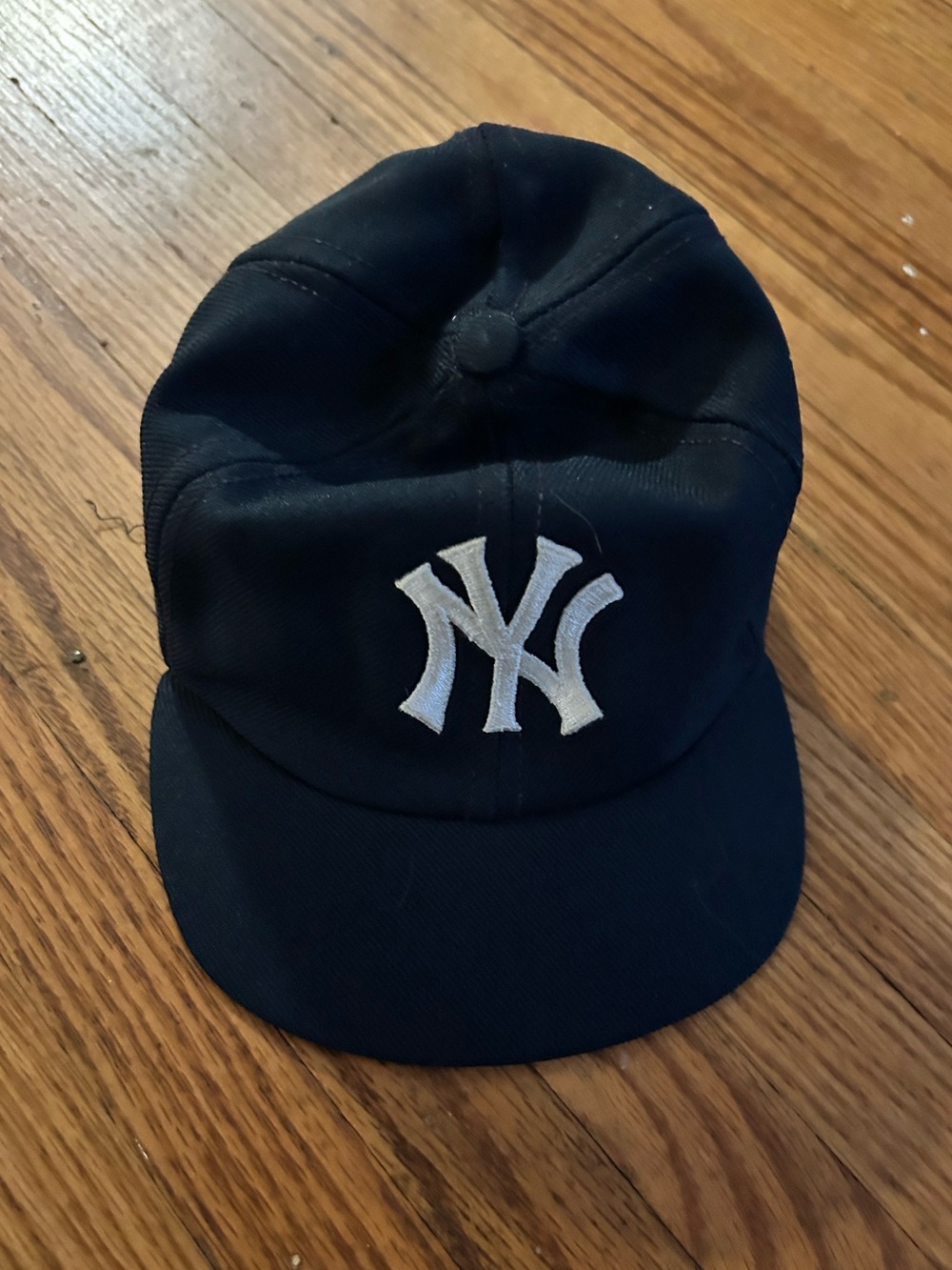 Baby New York Yankees Classic Navy Cap with White Logo